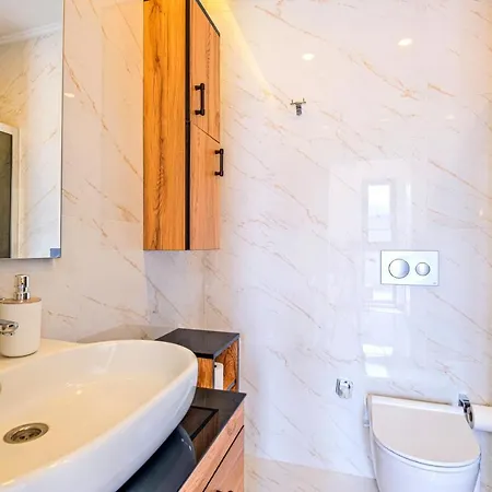 Eosa Homes - Вилла